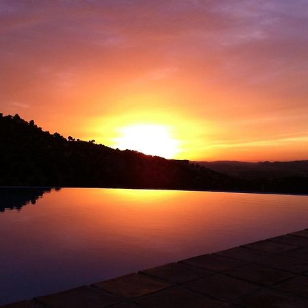 Hotel Rural Los Tadeos サアラ・デ・ラ・シエラ エクステリア 写真